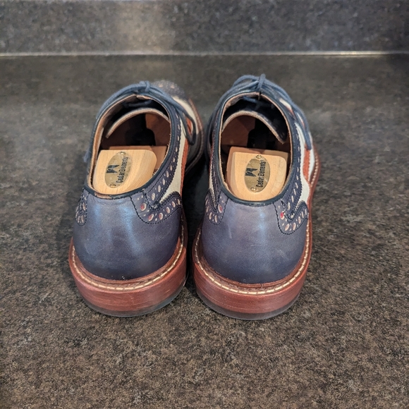 Men's size 9.5 Johnston & Murphy 1850 spectator cap toe - Picture 3 of 7